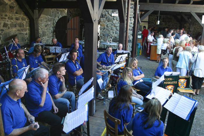 images/bilderleisten/burg_ellar/burg_ellar%20(50).jpg#joomlaImage://local-images/bilderleisten/burg_ellar/burg_ellar (50).jpg?width=700&height=467