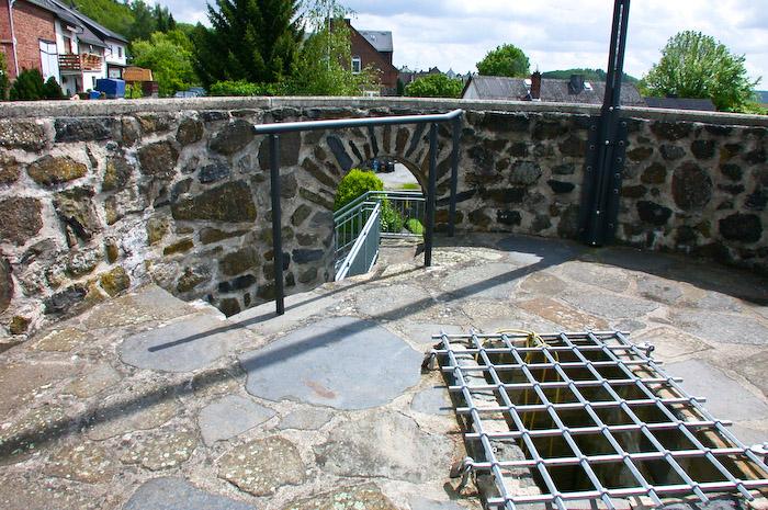 images/bilderleisten/hungerturm/20050522-20050522-hungerturm007.jpg#joomlaImage://local-images/bilderleisten/hungerturm/20050522-20050522-hungerturm007.jpg?width=700&height=465