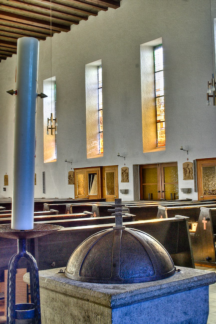 images/bilderleisten/kirchorte/hintermeilingen/IMG_7606_7_8.jpg#joomlaImage://local-images/bilderleisten/kirchorte/hintermeilingen/IMG_7606_7_8.jpg?width=433&height=649