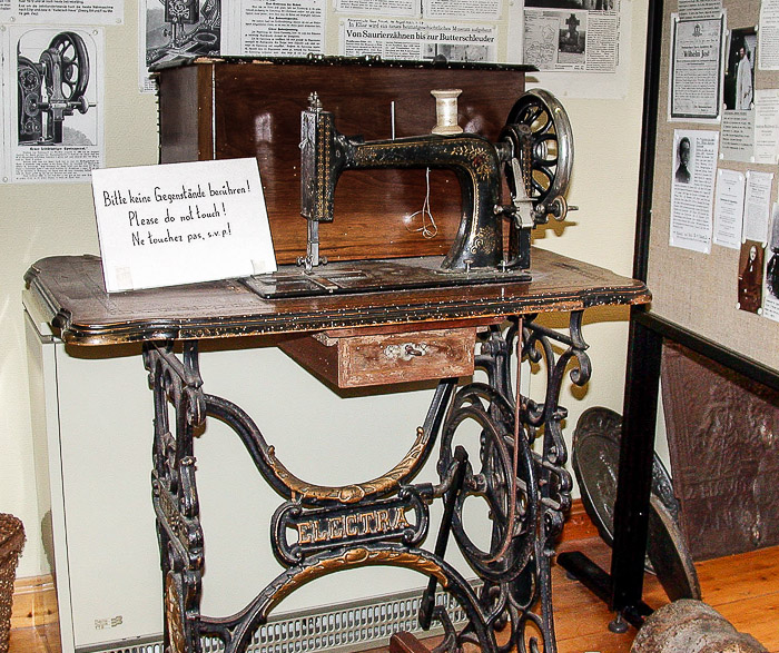 images/bilderleisten/ludwig_boeshaus/01%20(49).jpg#joomlaImage://local-images/bilderleisten/ludwig_boeshaus/01 (49).jpg?width=700&height=587